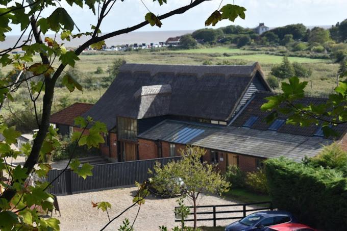 Отель Dingle Marsh Barns Данвич Экстерьер фото